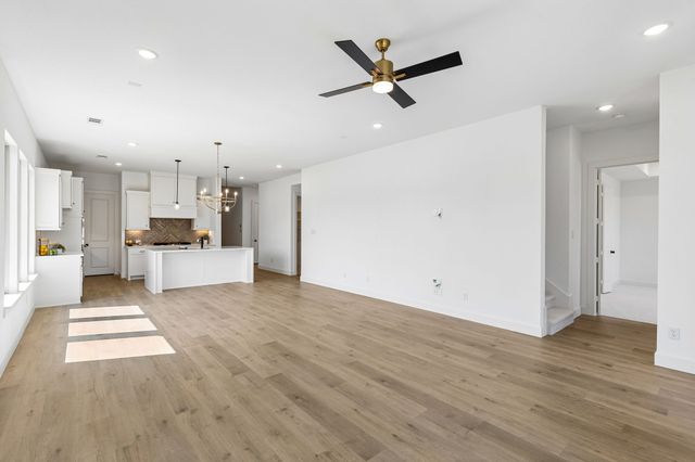 1820 Vetiver Glow Drive, Celina, TX 75009