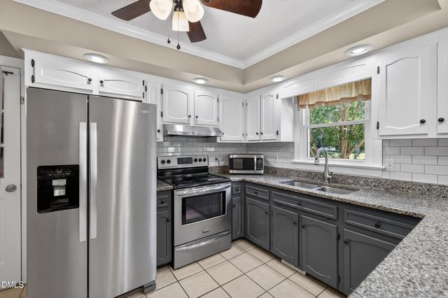 3437 Apple Meadow Drive, Fuquay Varina, NC 27526