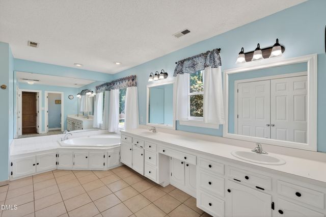 3437 Apple Meadow Drive, Fuquay Varina, NC 27526