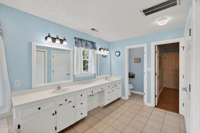3437 Apple Meadow Drive, Fuquay Varina, NC 27526