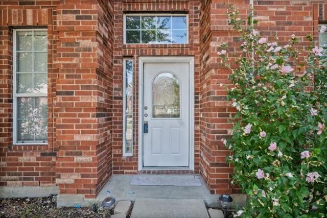 2006 Trickling Creek Drive, Garland, TX 75041