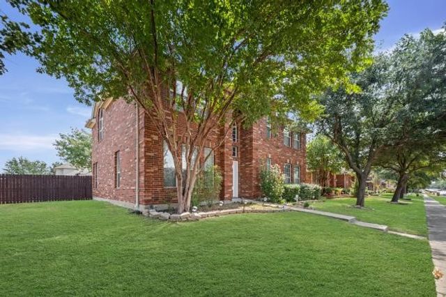 2006 Trickling Creek Drive, Garland, TX 75041