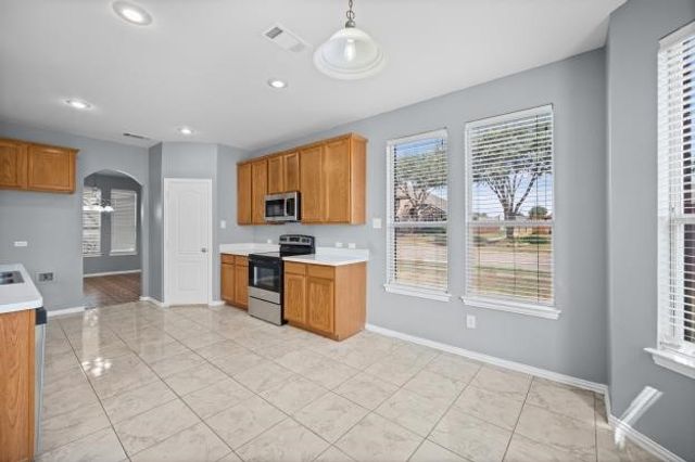 2006 Trickling Creek Drive, Garland, TX 75041