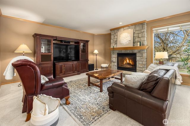 27706 Manion Way NE, Duvall, WA 98019