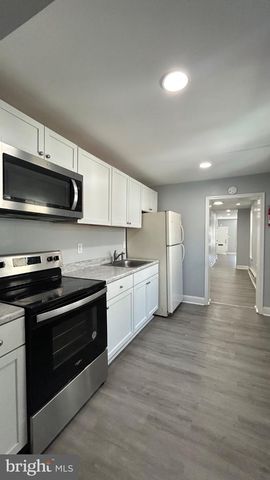 327 S 11TH ST, Reading, PA 19602