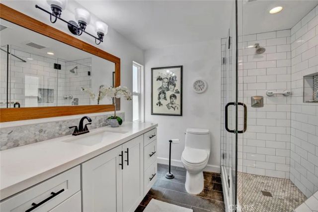 347 Walnut, Newport Beach, CA 92663