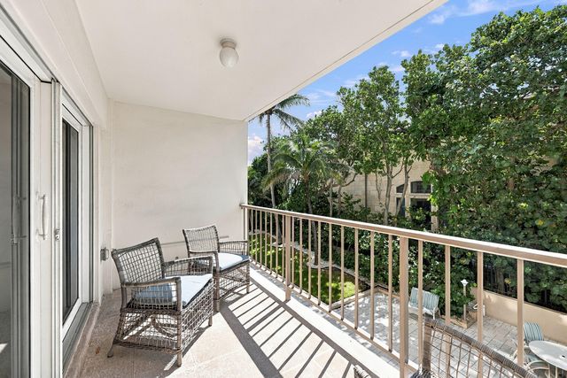 1021 HILLSBORO MILE 103, Hillsboro Beach, FL 33062