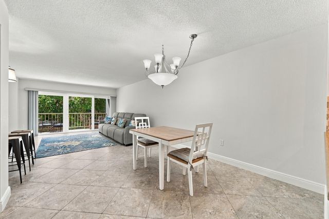 1021 HILLSBORO MILE 103, Hillsboro Beach, FL 33062
