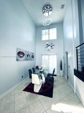 16285 SW 44th St, Miami, FL 33185