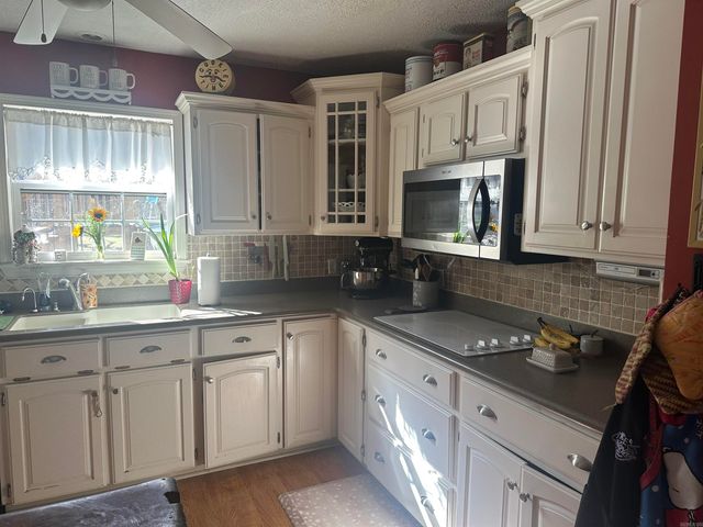 602 Foxwood Drive, Jacksonville, AR 72076