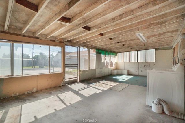 545 W Locust, Ontario, CA 91762