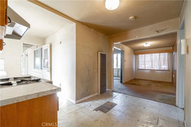 545 W Locust, Ontario, CA 91762