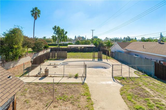 545 W Locust, Ontario, CA 91762