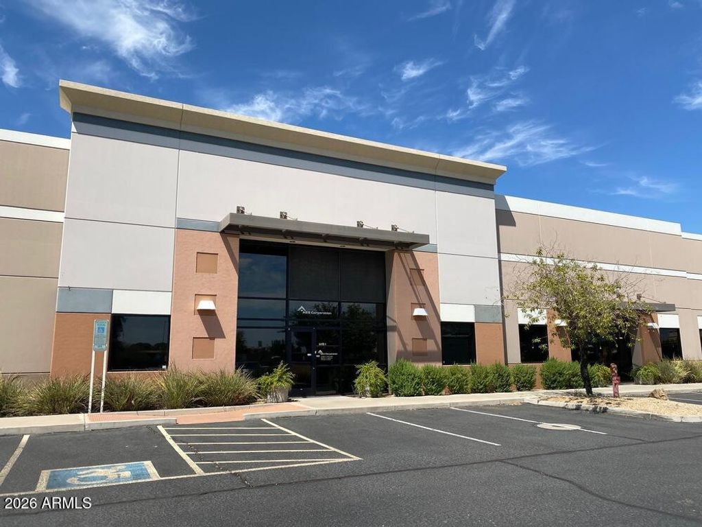 2225 W Pecos Road, Chandler, AZ 85224 — exterior