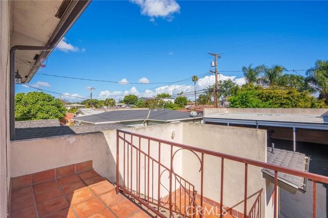 533 Hyde Park Place, Inglewood, CA 90302