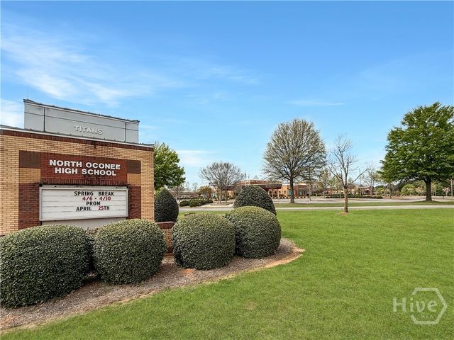 1100 Brookshire Court, Bogart, GA 30677