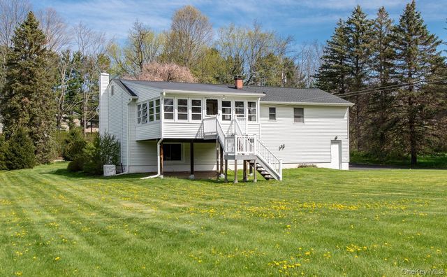 284 Waterbury Hill Road, Lagrangeville, NY 12540