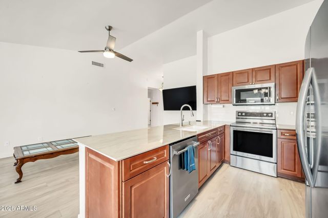 1770 E WESTCHESTER Drive, Chandler, AZ 85249