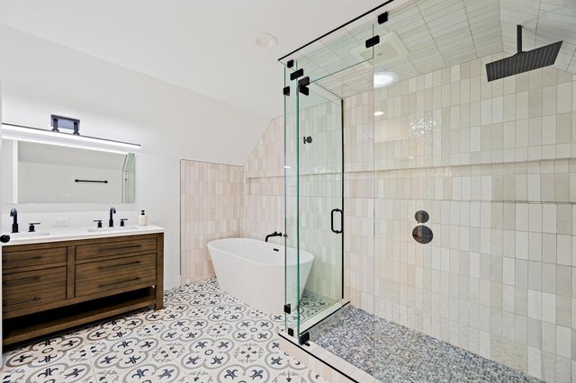 5700 Sutherlin RD, Austin, TX 78723