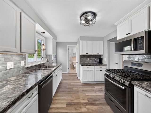 251 Farmview Drive, Walworth, NY 14502