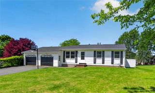 251 Farmview Drive, Walworth, NY 14502