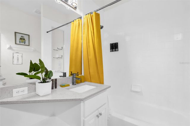 2908 SUNSET LAKES BOULEVARD, Kissimmee, FL 34747