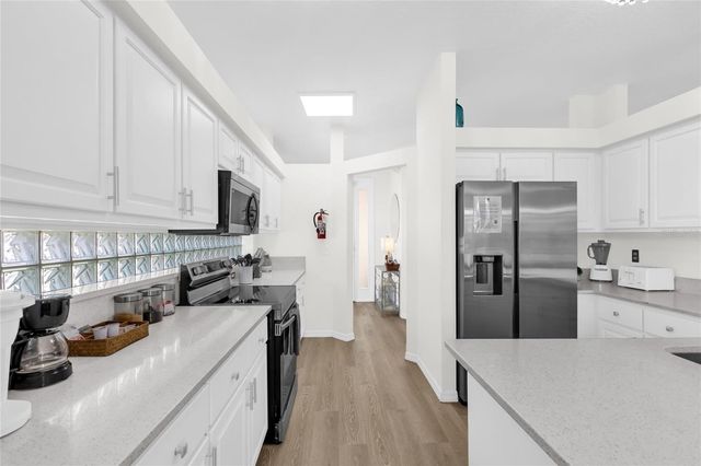 2908 SUNSET LAKES BOULEVARD, Kissimmee, FL 34747