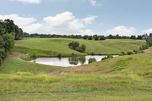 1572 Ashes Creek Lane, Bloomfield, KY 40008