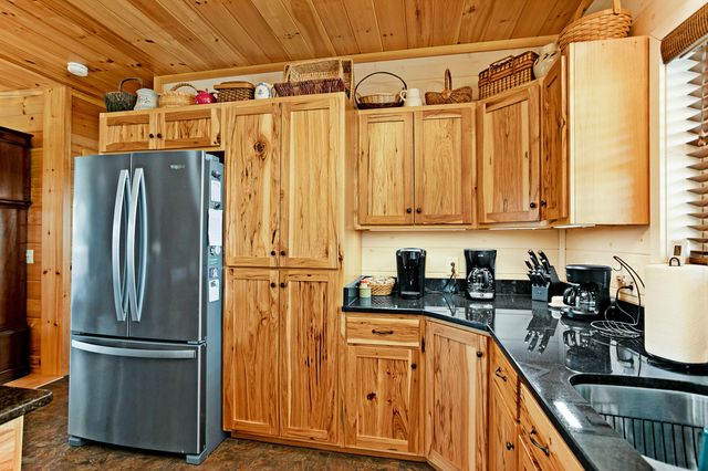 1572 Ashes Creek Lane, Bloomfield, KY 40008