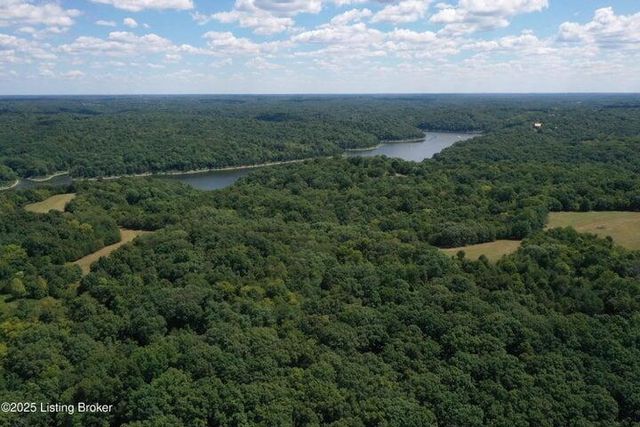 1572 Ashes Creek Lane, Bloomfield, KY 40008