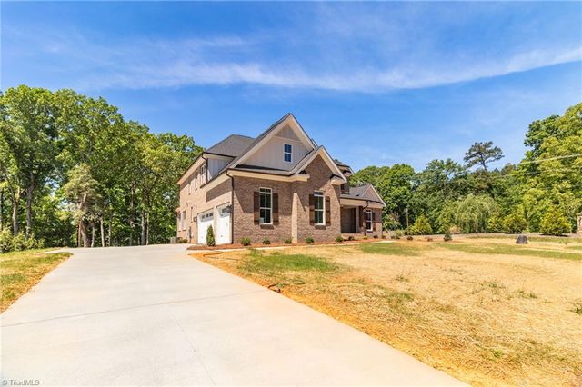 4011 Estate Drive, Lewisville, NC 27023