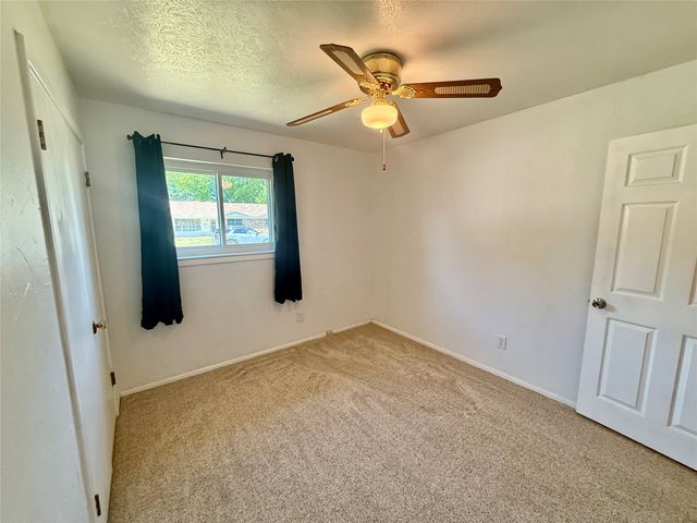 6728 Karen Drive, North Richland Hills, TX 76180