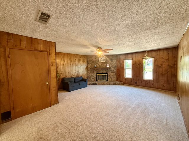 6728 Karen Drive, North Richland Hills, TX 76180
