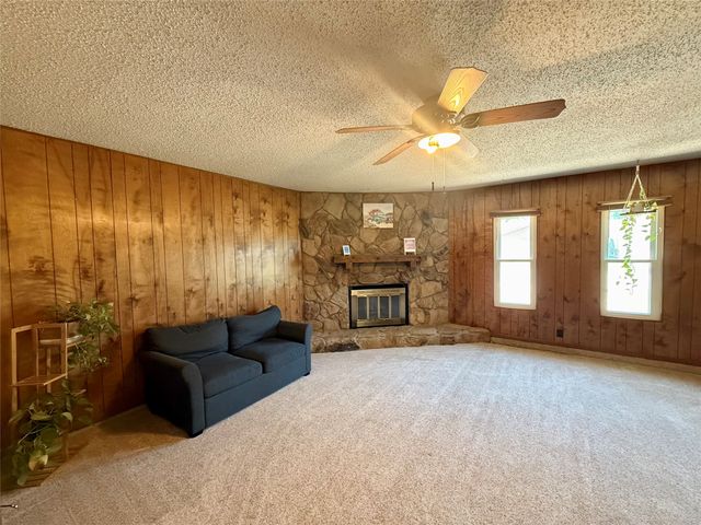 6728 Karen Drive, North Richland Hills, TX 76180