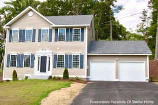 99 Lantern Drive, Sandown, NH 03873
