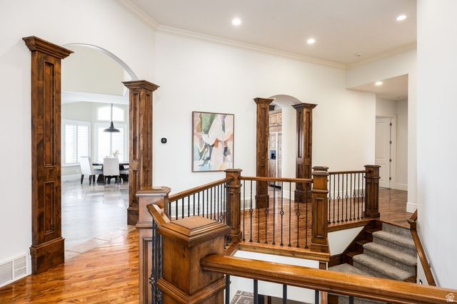 407 E HIDDEN LAKE DR, Bountiful, UT 84010