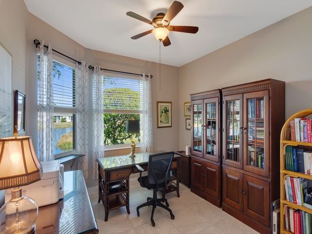 7468 Oak Crest Lane 7468, Vero Beach, FL 32966