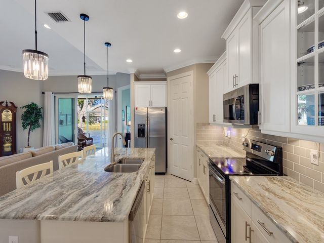 7468 Oak Crest Lane 7468, Vero Beach, FL 32966