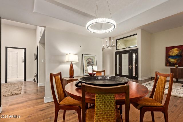 2111 W MARLETTE Avenue, Phoenix, AZ 85015