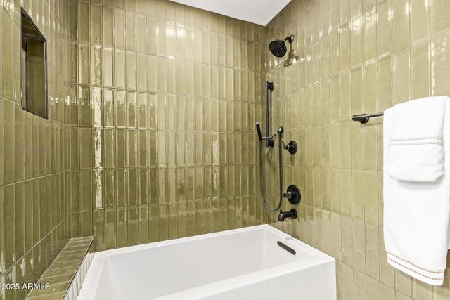 2111 W MARLETTE Avenue, Phoenix, AZ 85015