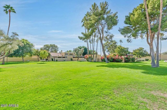 2111 W MARLETTE Avenue, Phoenix, AZ 85015