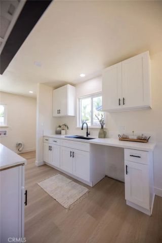 2559 Kellogg Park Drive, Pomona, CA 91768