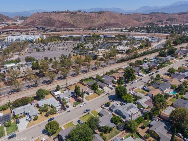 2559 Kellogg Park Drive, Pomona, CA 91768