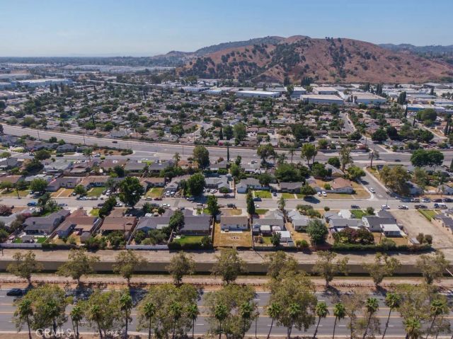 2559 Kellogg Park Drive, Pomona, CA 91768