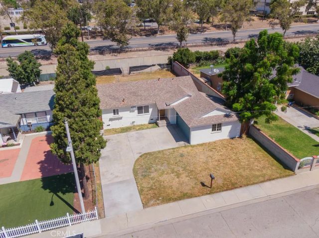 2559 Kellogg Park Drive, Pomona, CA 91768