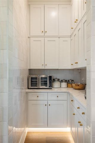 4634 HIGEL AVENUE, Sarasota, FL 34242