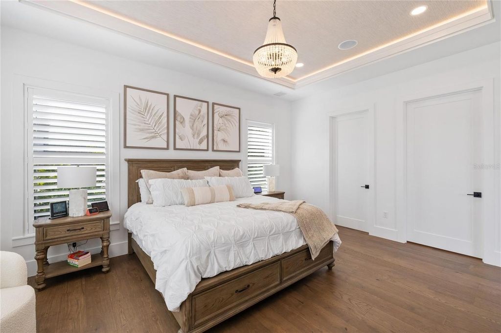 Image 51 of property listing at 4634 HIGEL AVENUE, Sarasota, FL 34242
