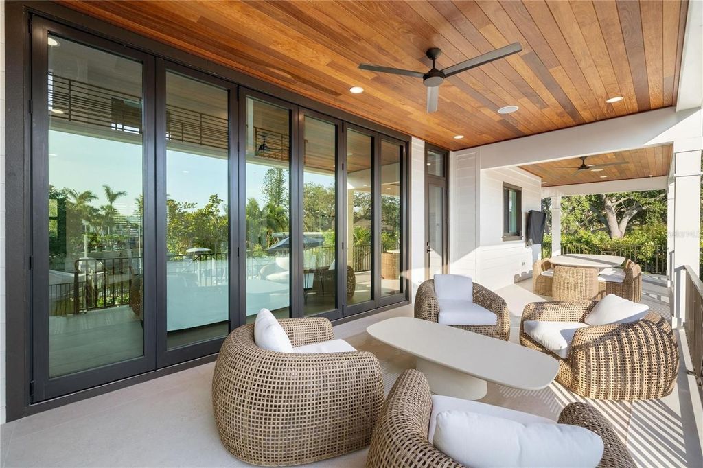 Image 62 of property listing at 4634 HIGEL AVENUE, Sarasota, FL 34242