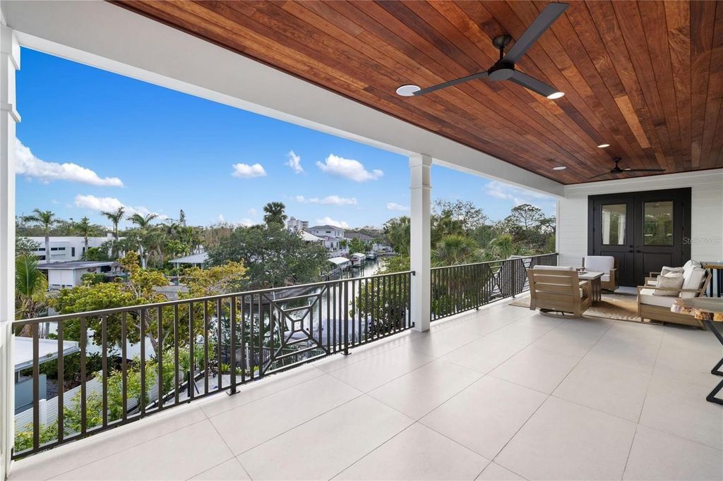 Image 82 of property listing at 4634 HIGEL AVENUE, Sarasota, FL 34242