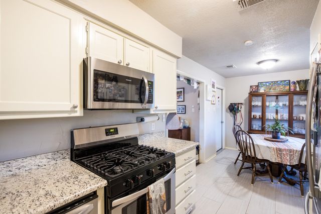 2000 Navajo Street, Denton, TX 76209